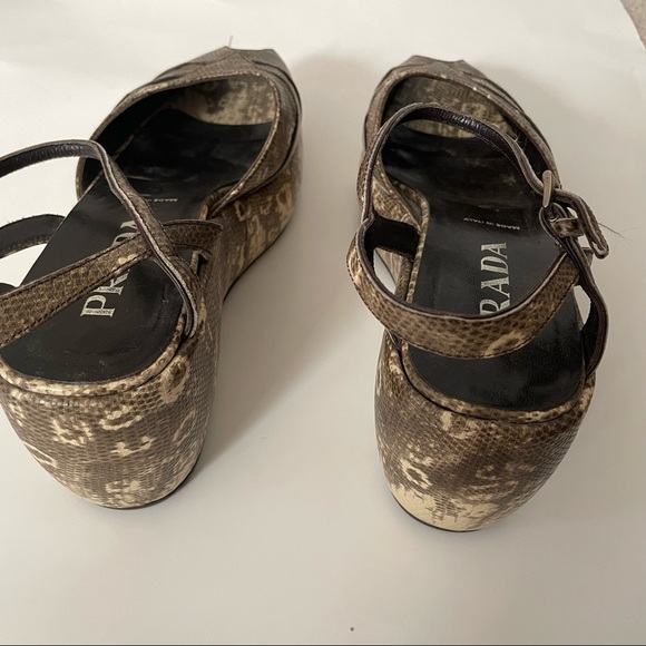 Prada Size 39 reptile print heeled sandals - Picture 9 of 12
